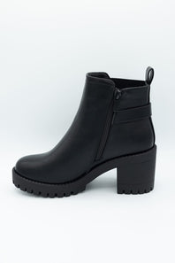Top Moda Bianca Buckle Lug Booties for Women in Black
