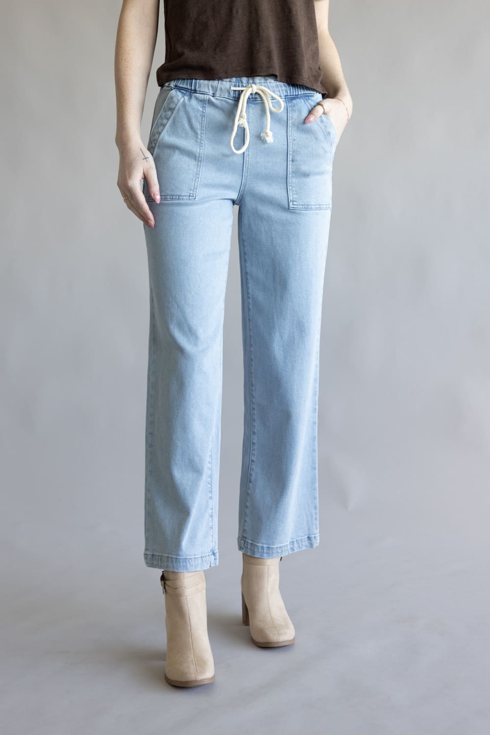 Vervet High-Rise Elastic Waistband Wide Leg Jeans for Women