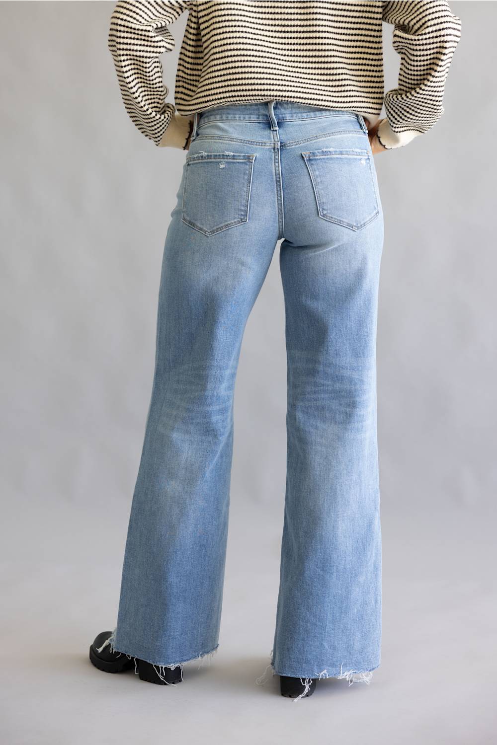 Vervet Low Rise Distressed Wide Flare Jeans for Women | T7473
