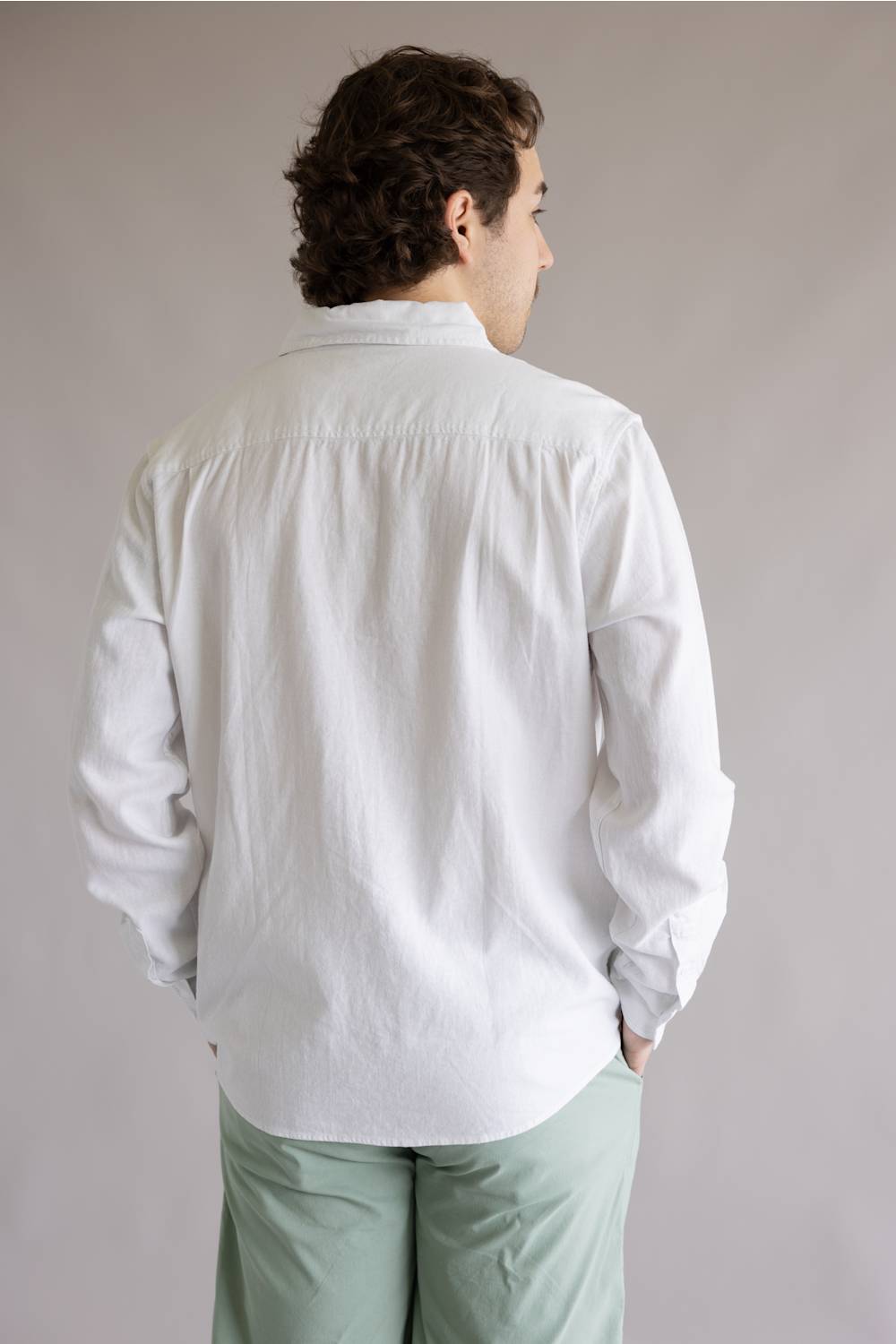 Vintage Summer Linen Button Up Shirt for Men in White