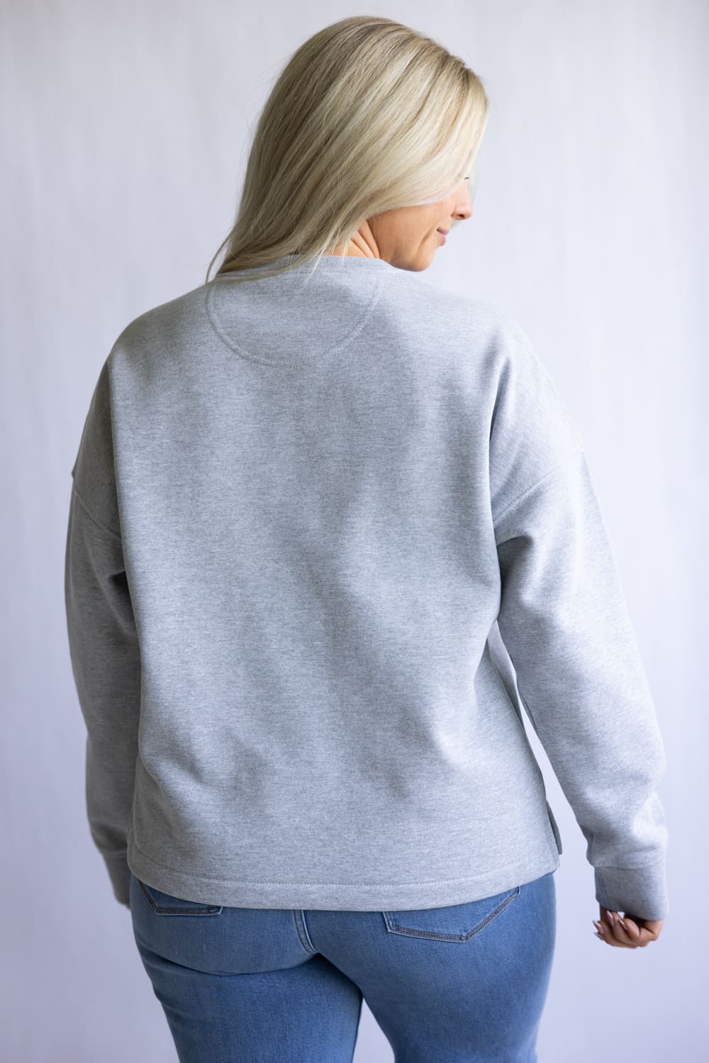 Carhartt Midweight Graphic Sweatshirt for Women in Heather Grey