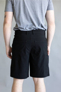 Weatherproof Vintage 9.5" Tech Utility Shorts for Men in Black