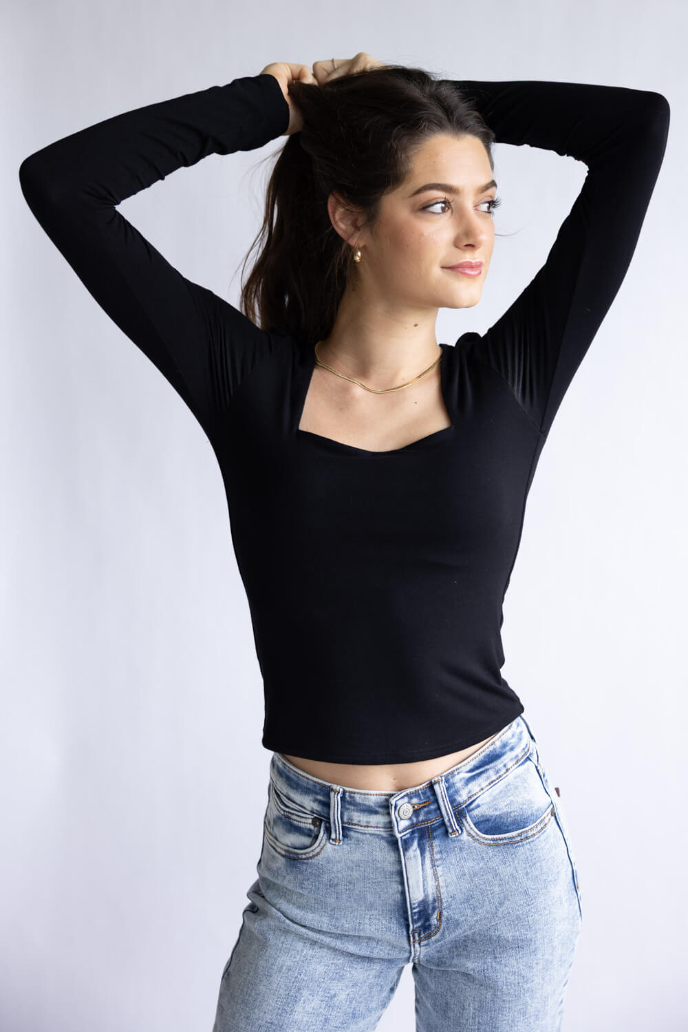 Seamless Double Layer Square Neck Shirt for Women in Black