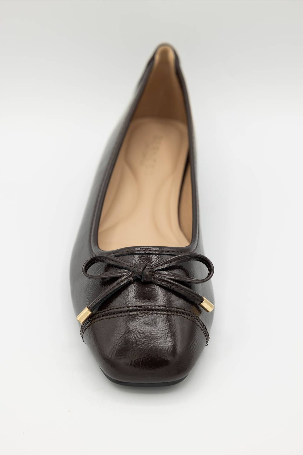 Berness Olesia Ballet Flats for Women in Coffee