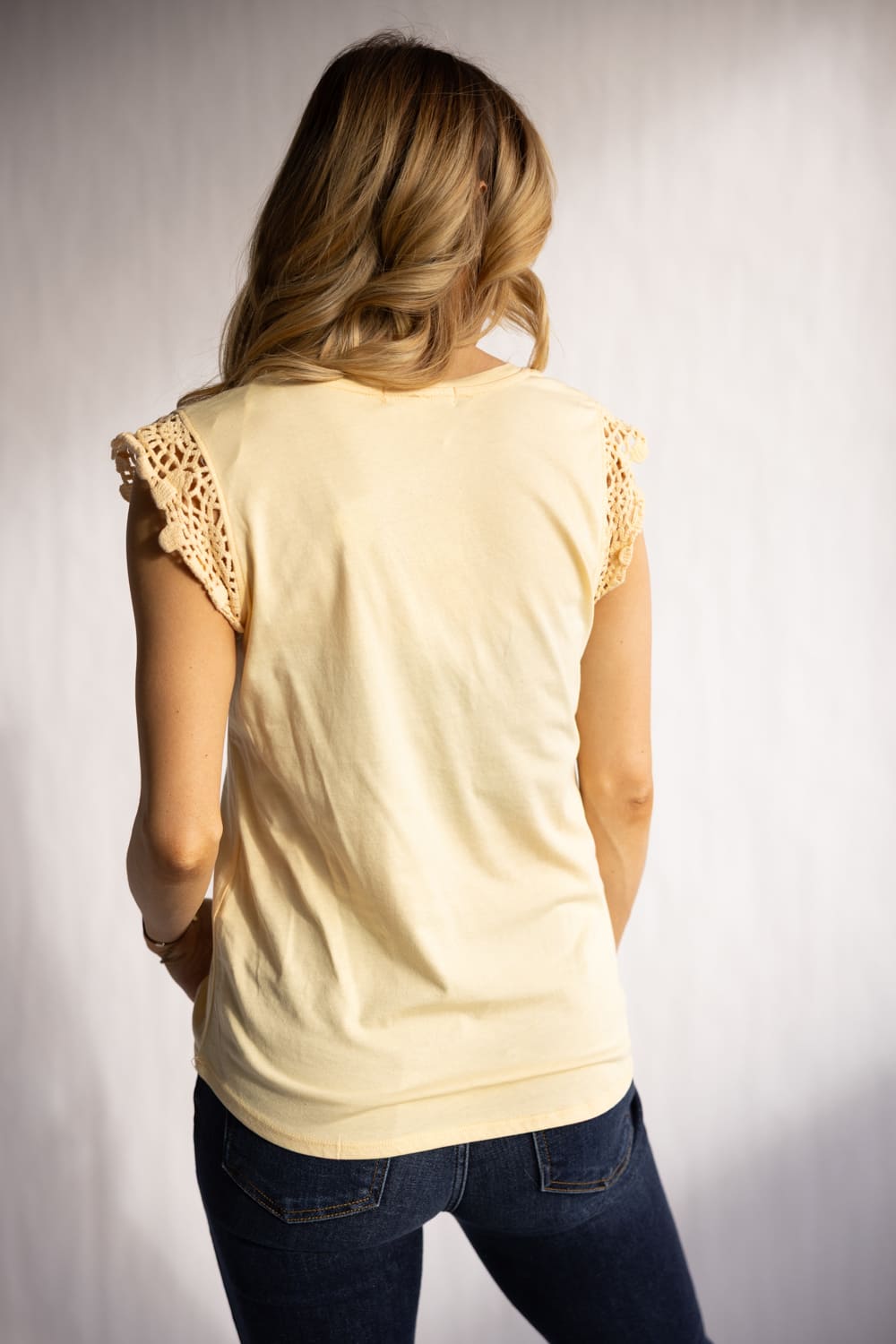 C&C California Coco Crochet Sleeve Tee for Women in Golden
