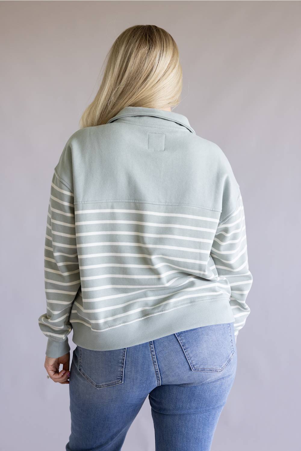 C&C California Waverly Fleece Quarter Zip Sweatshirt for Women in Grey/White