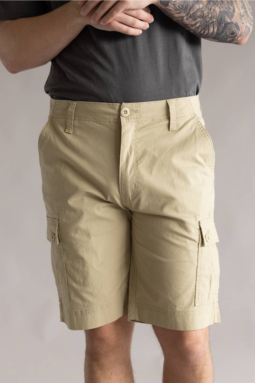 Hallstatt 10 Microrip Cargo Shorts for Men in Twill