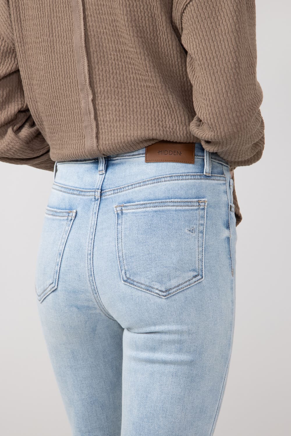 Hidden Happi Distressed Knee Crop Flare Jeans for Women