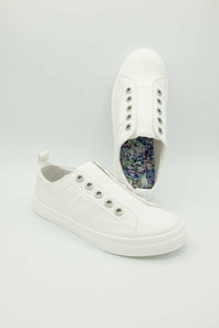 Blowfish Malibu Hangout Slip On Sneakers for Women in White | J8827F3-WHITE