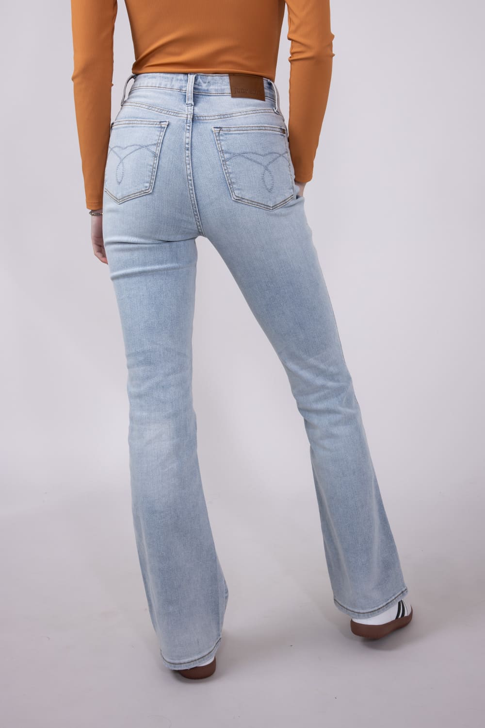 【Anyone more】Roble Back Pocket Bootcut Washing Denim Pants Judy Blue Embroidered Back Pocket Bootcut Jeans for Women