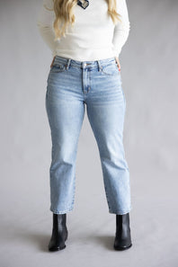 Judy Blue Mid Rise Rigid Magic Straight Petite Jeans for Women