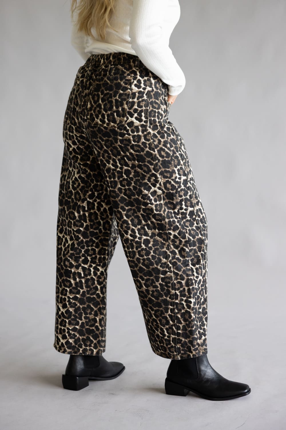 Leopard Printed Barrel Jeans for Women in Mocha | NP70891-MOCHALEOPARD