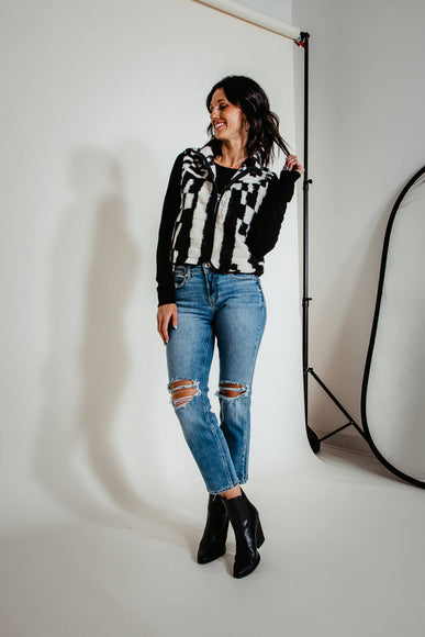 Geometric Sherpa Vest for Women in Black/White