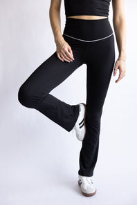 Love Tree Piping Detail Flare Leggings for Women in Black