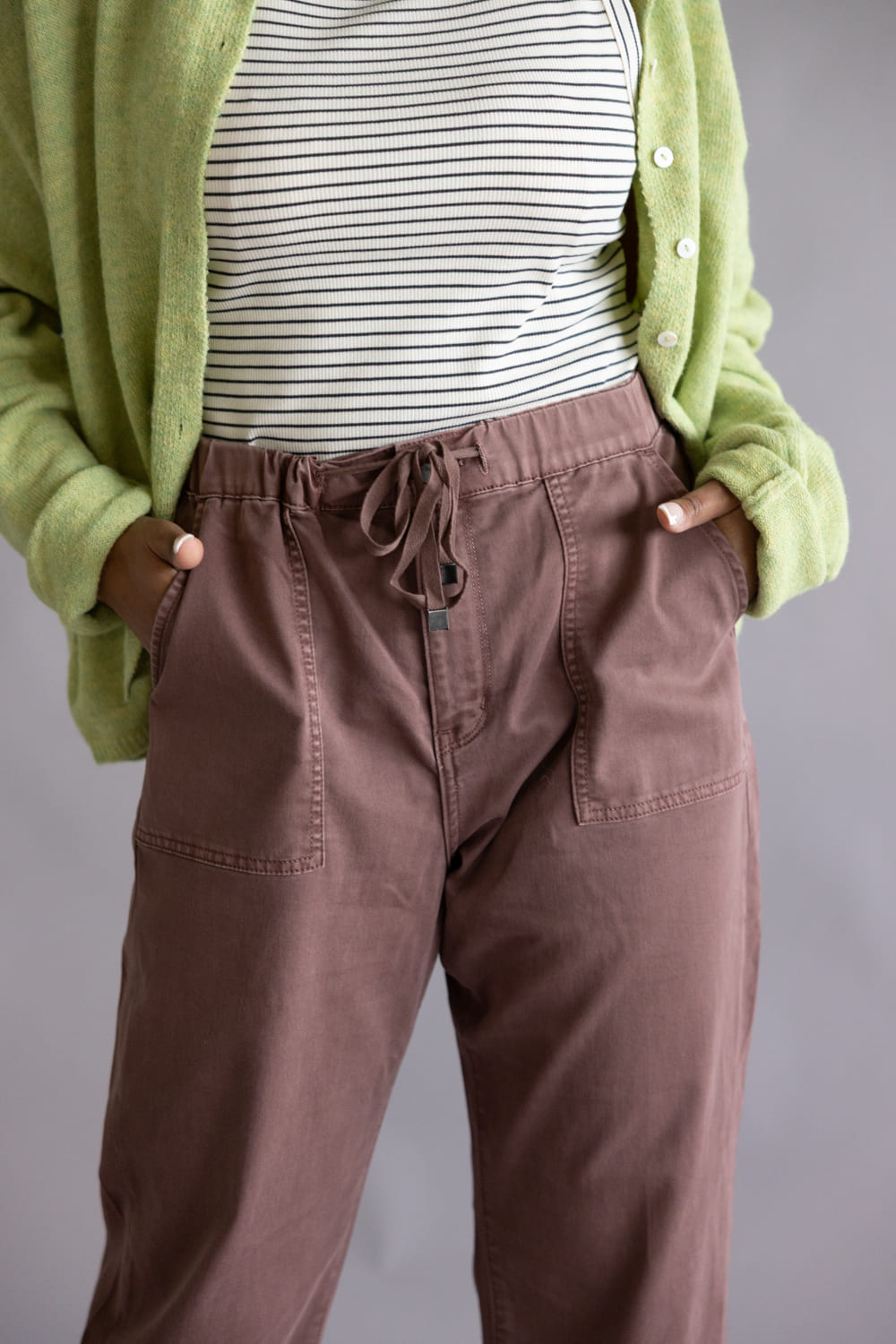Mica Cropped Jogger Pants for Women in Cocoa