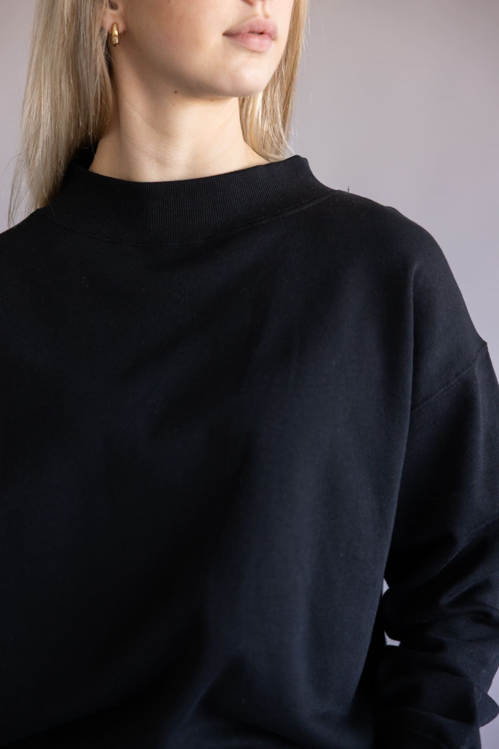 Mock Neck Oversized Fleece Pullover for Women in Black