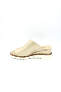 Pierre Dumas Expand Wedge for Women in Gold