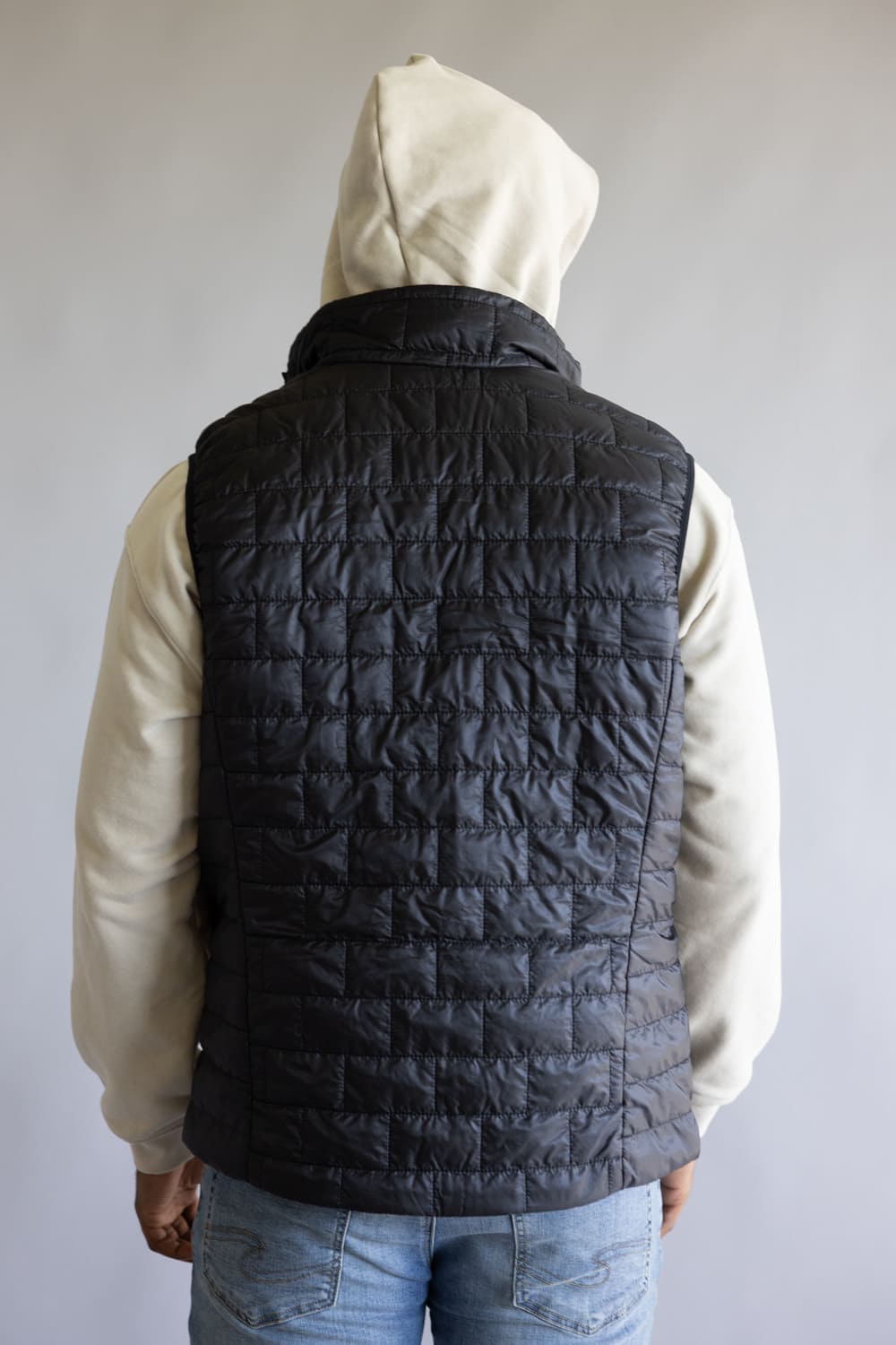 Patagonia Mens Nano Puff Vest in Black
