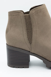 Soda Thumb Lug Booties for Women in Deep Taupe