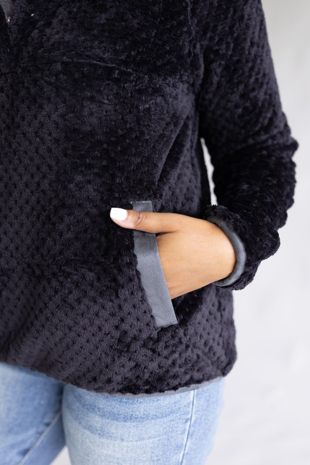 Simply Southern Womens Simply Soft Pullover for Women in Black