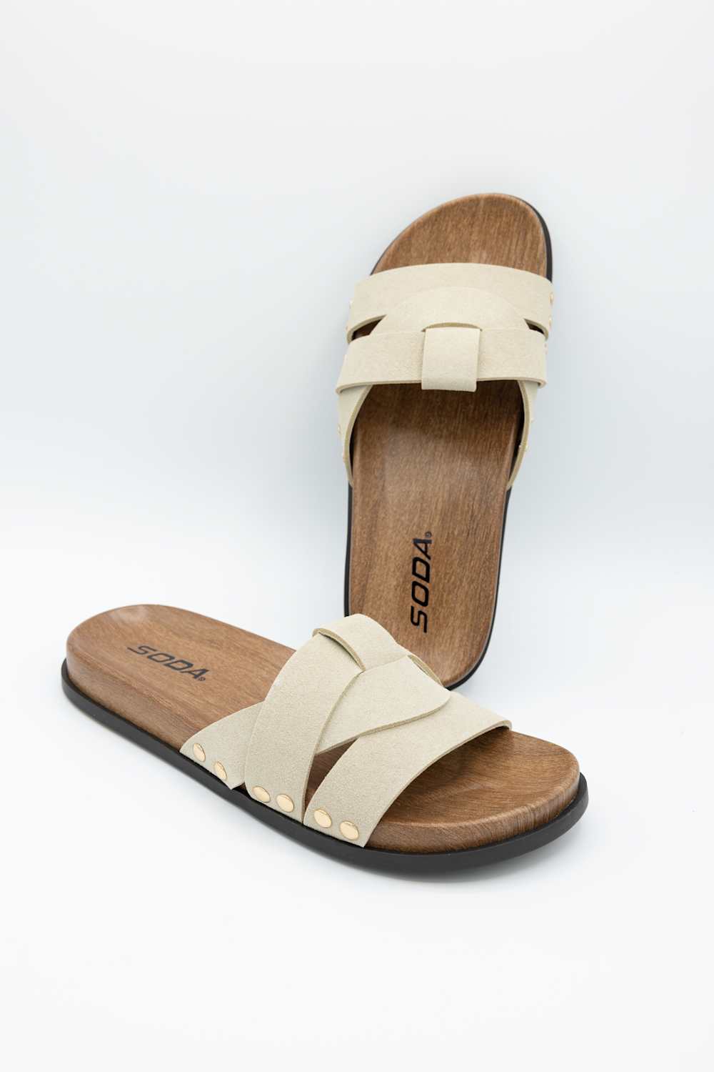 Soda Scout Slide Sandals in Wheat 