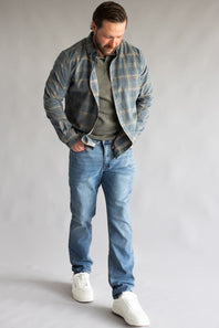 Weatherproof Vintage Athletic Jeans for Men in Rainwash