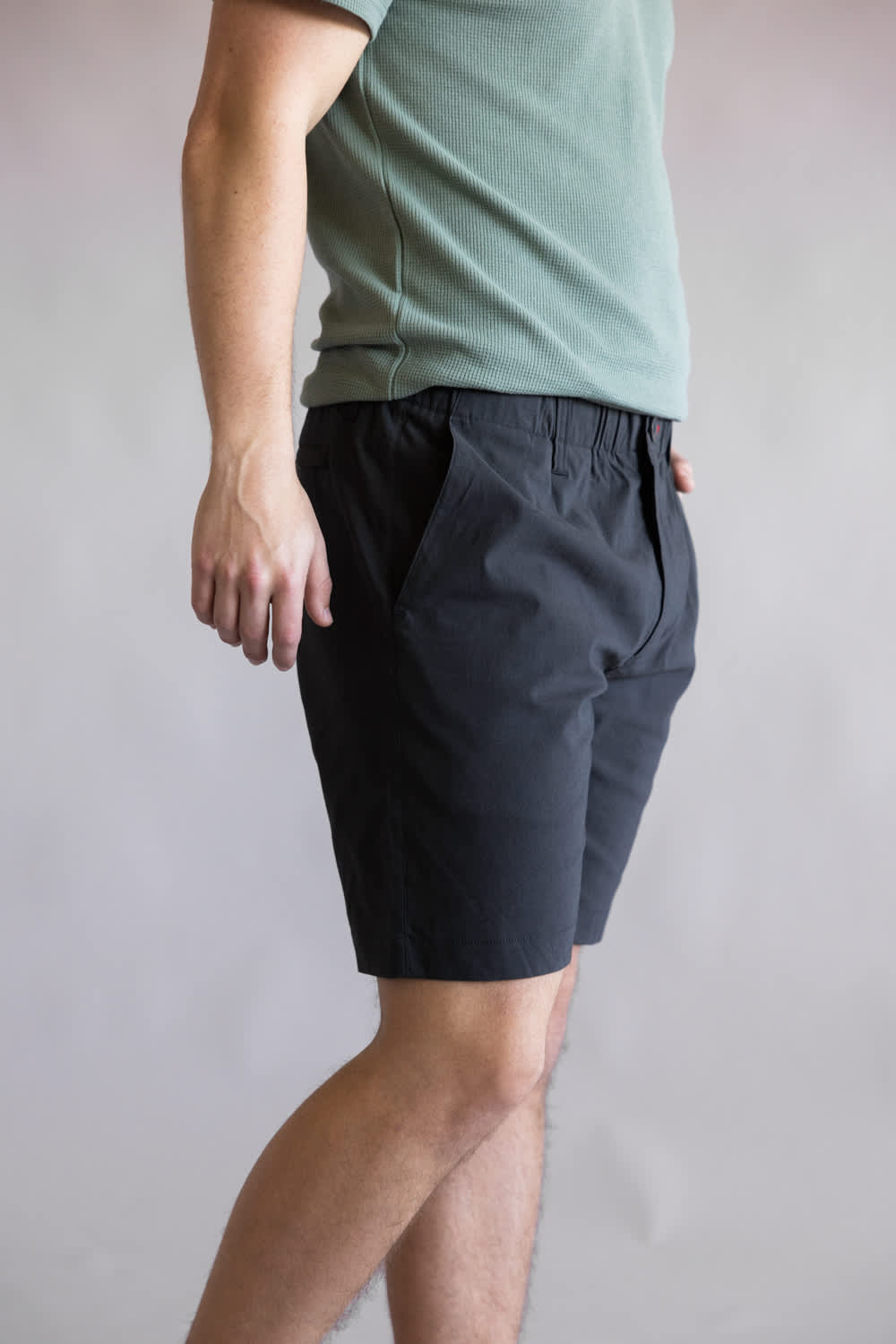 1897 Legends Pull On 8” Shorts for Men in Dark Grey