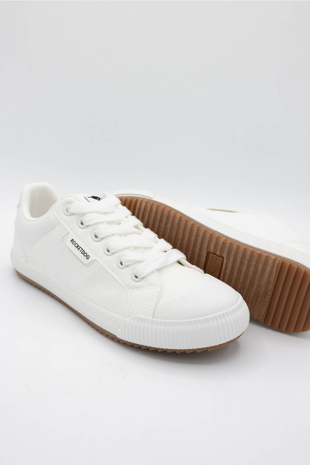 Rocket Dog Cheery Low Sneakers for Women in White | CHEERYLOW-WHITE