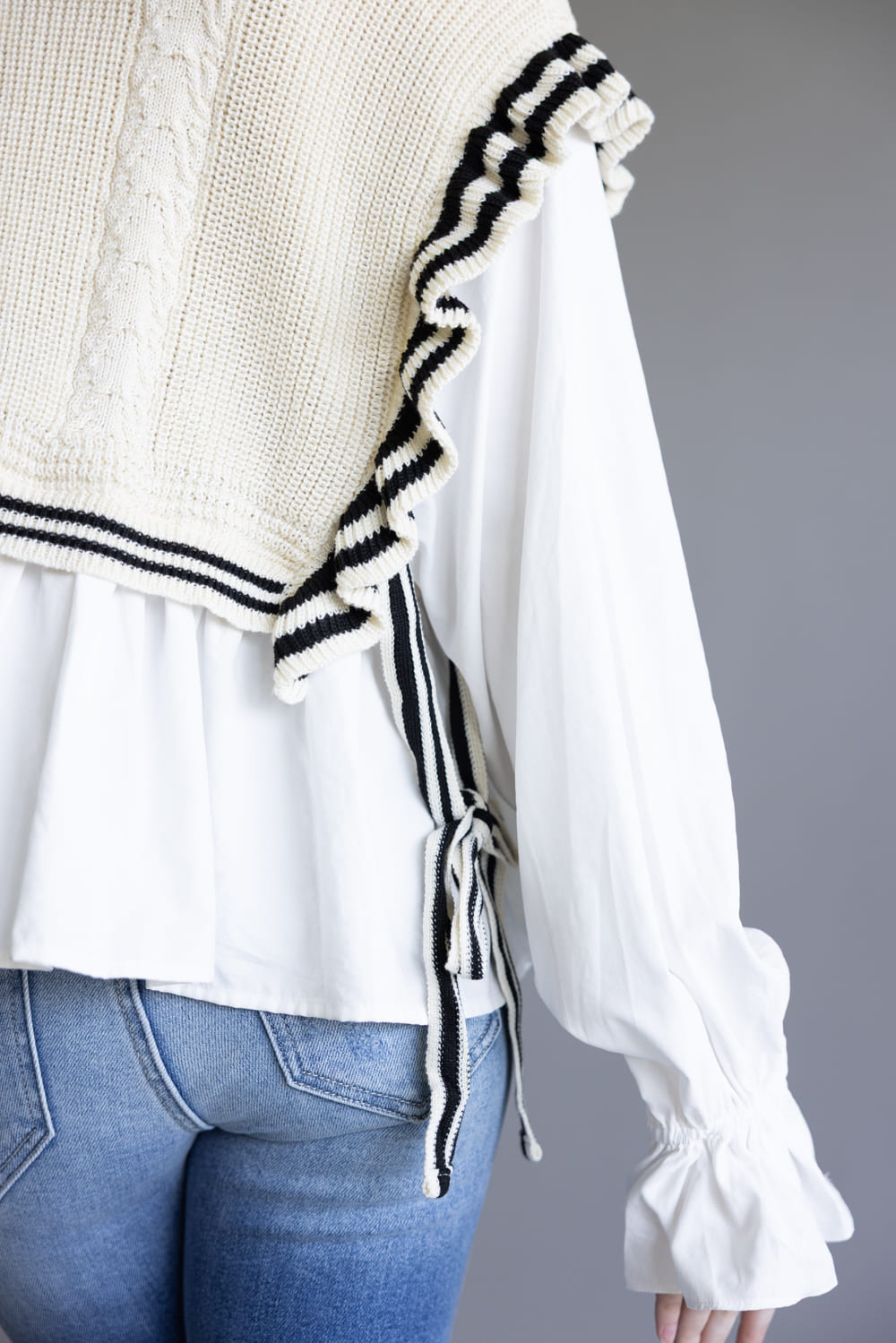Illa Illa Stripe Knitted Vest Blouse for Women in Natural