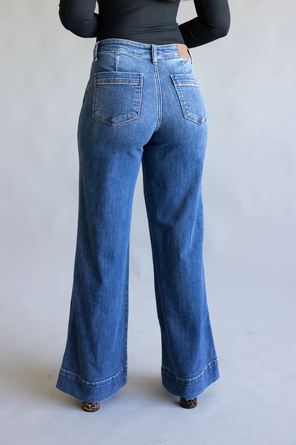 Judy Blue Mid Rise Retro Wide Leg Jeans for Women