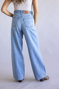 Levi’s High Rise Cinch Baggy Jeans for Women