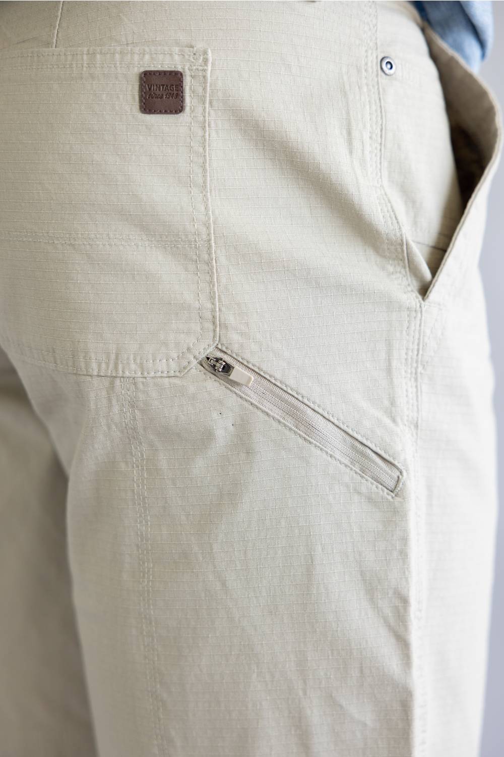 Weatherproof Vintage Ripstop Shorts for Men in Birch