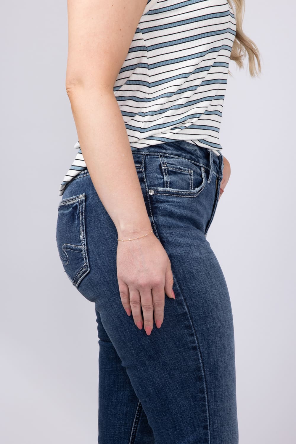 Silver Jeans Suki Slim Bootcut Mid Rise Jeans for Women