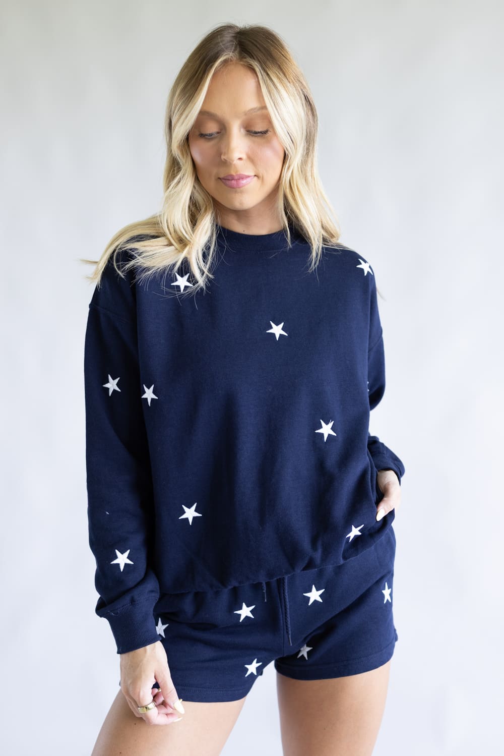 1897 Active Embroidered Star Fleece Sweatshirt for Women in Navy Blue