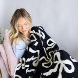 Double Sided Bows Blanket in Black/White