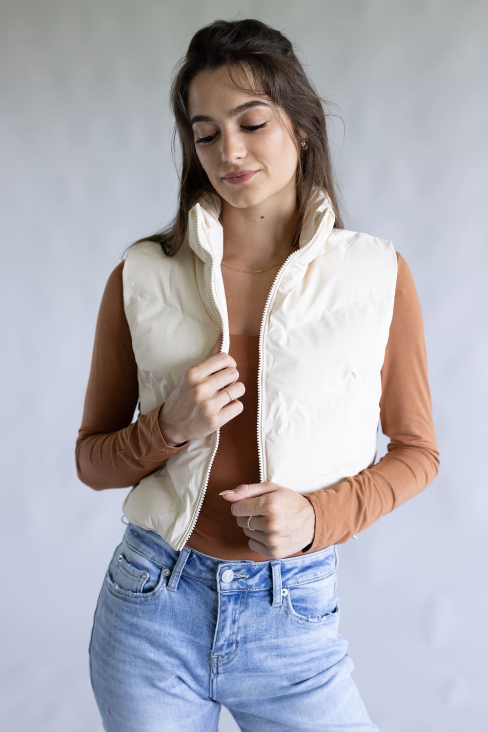 Love Tree Cropped Puffer Vest for Women in Ivory