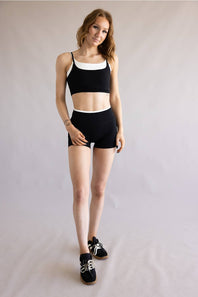 Double Layer Sports Tank Top for Women in Black/White