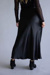 Elastic Waist Satin Maxi Skirt for Women in Black
