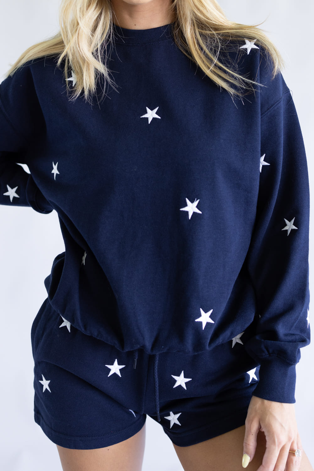 1897 Active Embroidered Star Fleece Sweatshirt for Women in Navy Blue