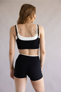 Double Layer Sports Tank Top for Women in Black/White
