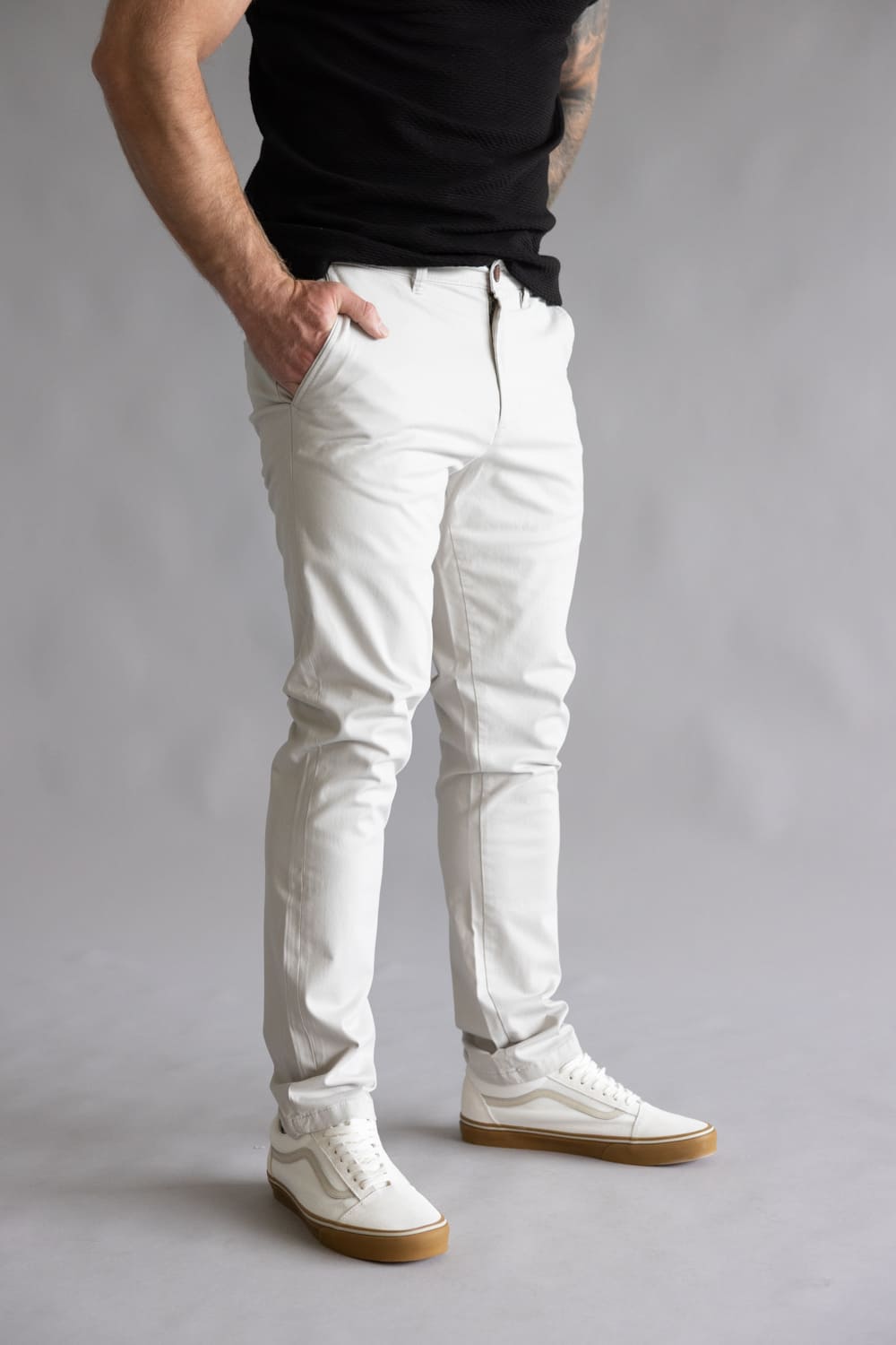 Weatherproof Vintage Leader Chino Pants for Men in Canyon | W5S044-041CANYON