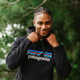 Patagonia Men’s P-6 Logo Uprisal Hoodie in Black