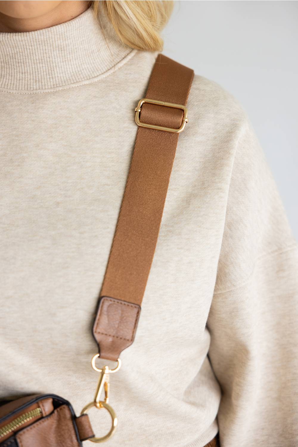 KW Fashion Checkered Crossbody Bag for Women in Brown