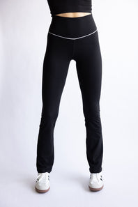 Love Tree Piping Detail Flare Leggings for Women in Black