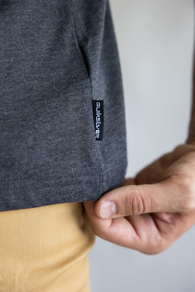 Quiksilver Coastal Vibes Classic T-Shirt for Men in Charcoal Grey