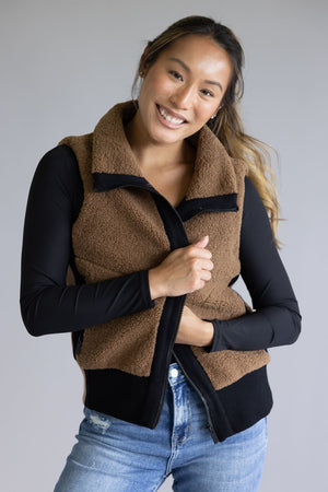 k*o様 A.P.C. Teddy Padded Gilet ダークベージュ サ k*o様 A.P.C. Teddy Padded Gilet ダークベージュ サ