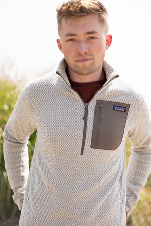 Pggg　r1×2 Patagonia Men's R1 Air Zip Neck in Pelican | 40246-PLCN PELICAN