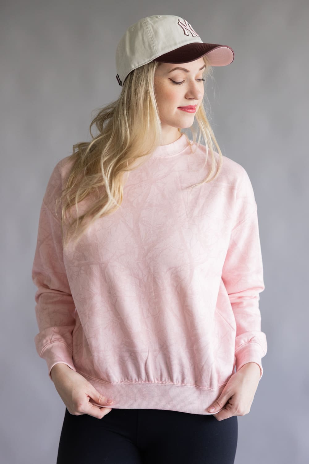 Camo Crewneck Fleece Sweatshirt for Women in Pink