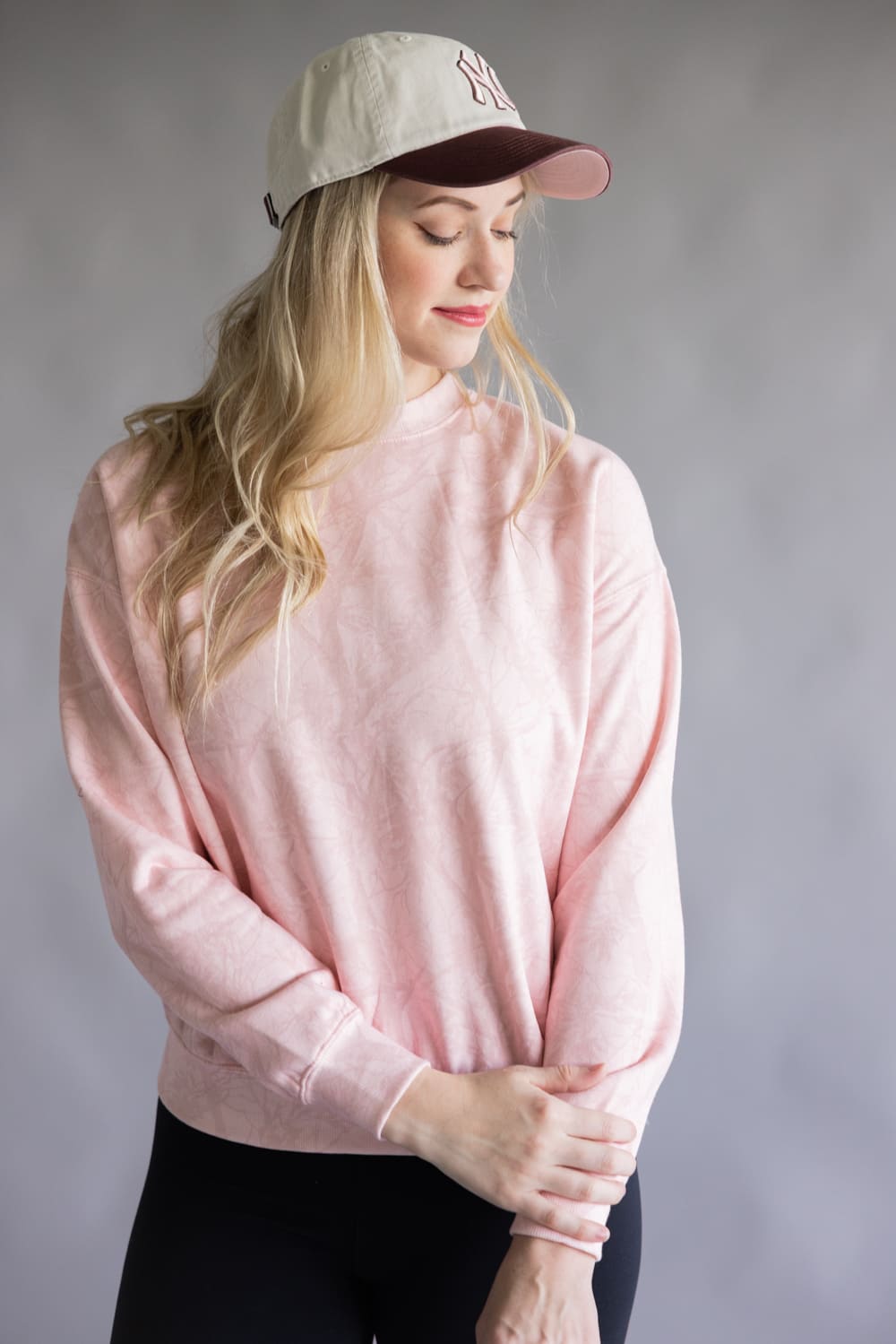 Camo Crewneck Fleece Sweatshirt for Women in Pink