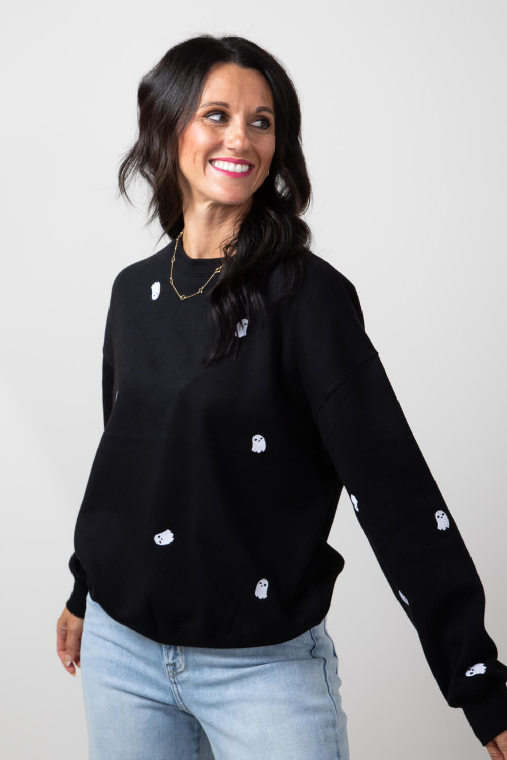 1897 Active Ghost Embroidery Sweatshirt for Women in Black